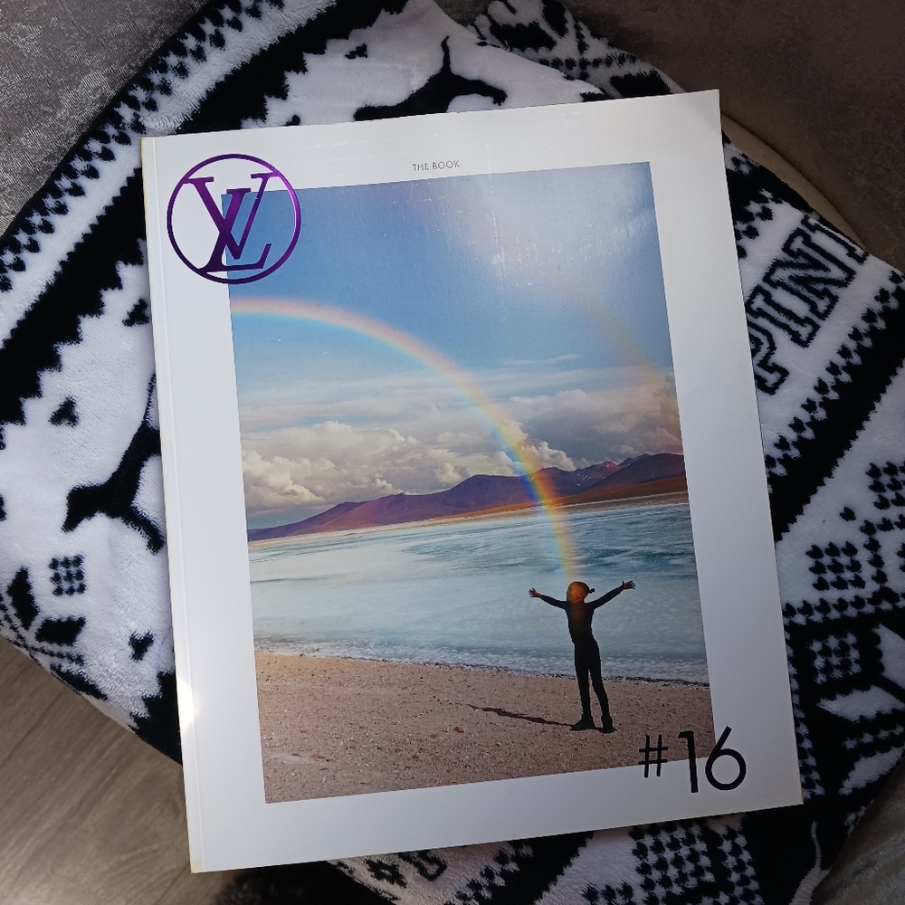 Louis Vuitton The Book